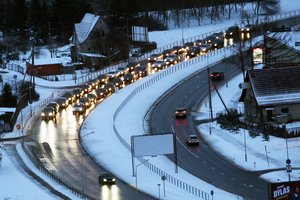 Vilniečiai piktinasi – žiedai atnaujinti, o spūstys nemažėja