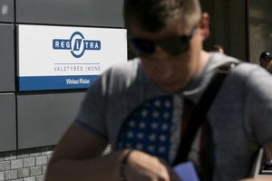 Svarbu vairuotojams: nusipirkus transporto priemonę, reikės ją deklaruoti: už nevykdymą grės baudos