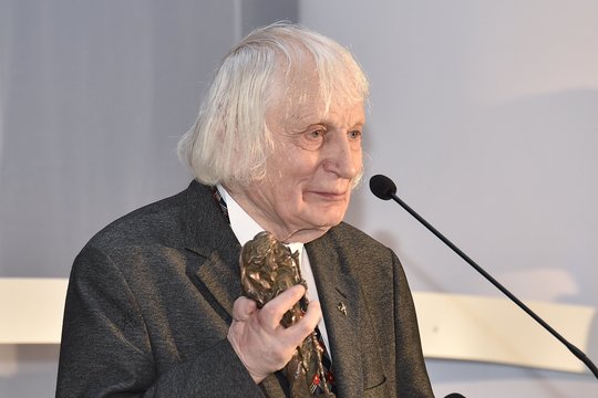 Laisvės premija skirta partizanui, Atgimimo metraštininkui A. Kentrai-Aušrai