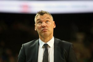 Š. Jasikevičius – apie žaidėjų kovingumą, skausmingą pralaimėjimą ir paskutinį M. Jameso metimą