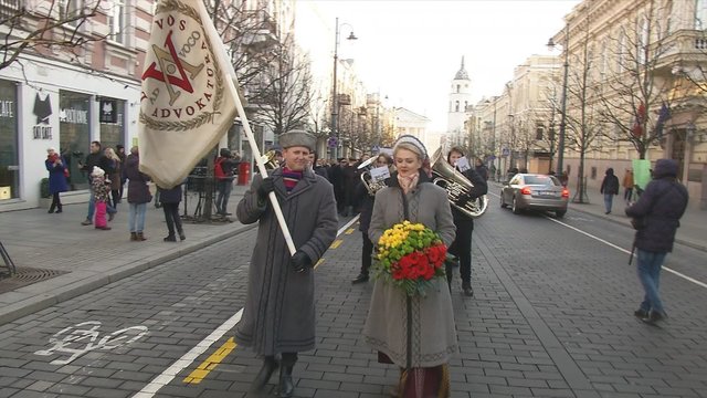 Minint advokatūros dieną Vilniaus Gedimino prospekte vyko tradicinė advokatų eisena
