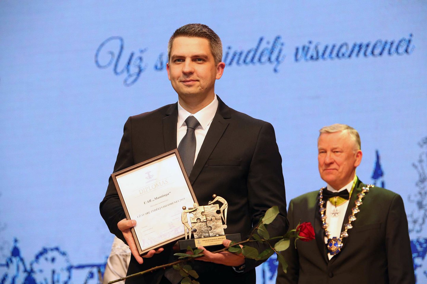  Raudondvaryje apdovanoti Kauno regiono verslininkai.<br> M.Patašiaus nuotr.