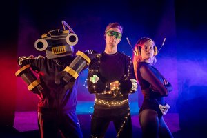 Iš kosmoso – į Kauno rotušę: pasirodė vaizdo klipas apie tarpgalaktinę Kalėdų kelionę