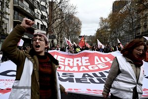 Dėl streiko Prancūzijoje ir toliau paralyžiuojamas susisiekimas