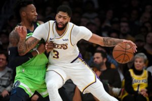 Anthony Davisas ketvirtąkart karjeroje įsūdė 50 taškų