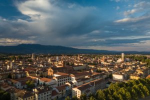 Toskaną supurtė 4,5 balo žemės drebėjimas
