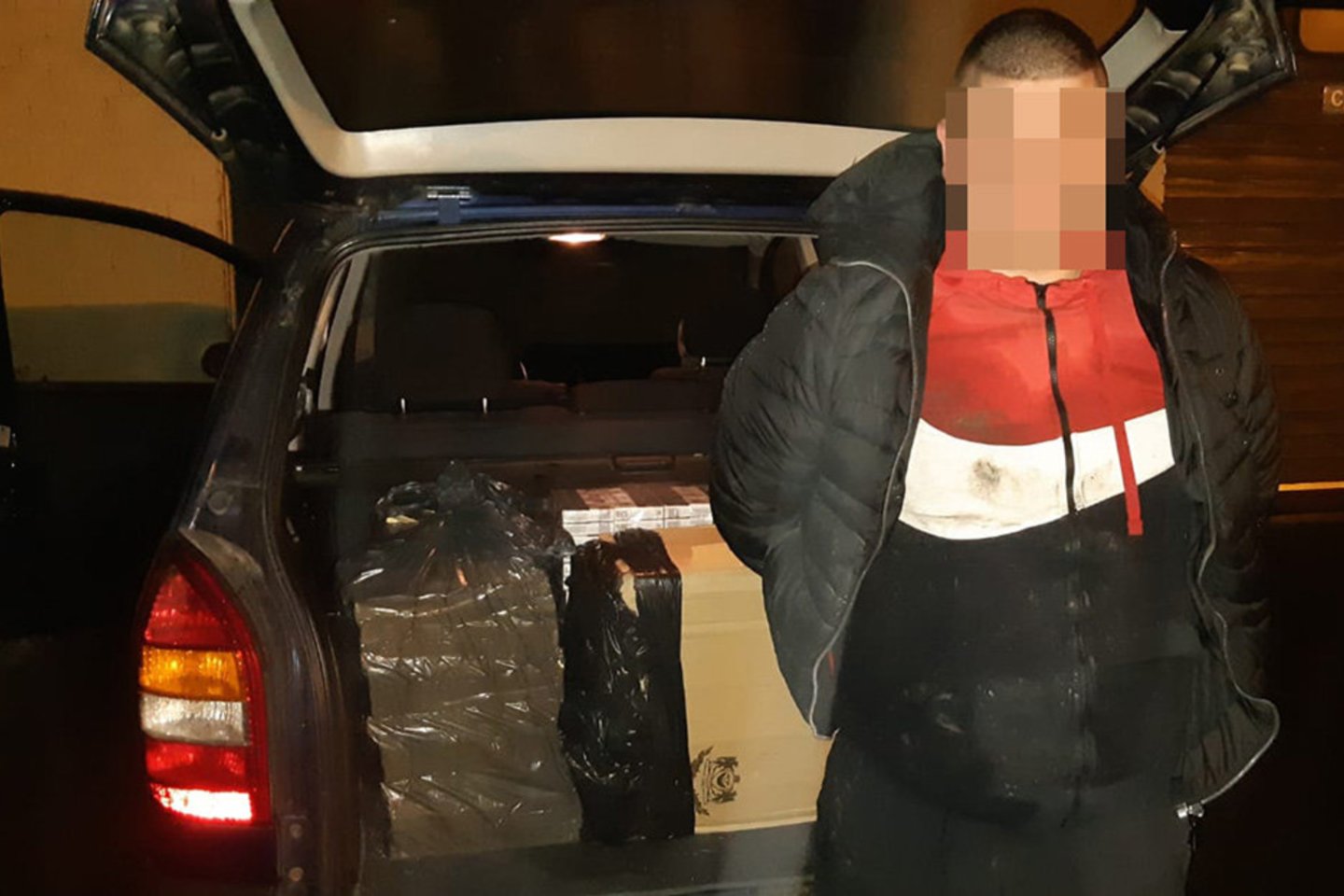 Vilniuje įkliuvo kontrabandines cigaretes gabenęs Šalčininkų r. gyventojas.