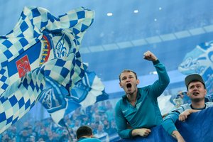 Rusijos futbolo sirgaliai sukilo prieš policijos savivaliavimą – svarbiausia tapo 40-oji mačo minutė