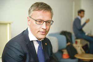 Teismai vėl tildo purvą drabstantį Seimo narį
