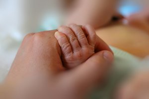 Vilkaviškio r. sumušta 3 mėnesių mergaitė: tėvai suimti mėnesiui