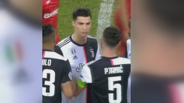 Užfiksuotas C. Ronaldo įniršis – žvaigždę supykdė sirgalius 