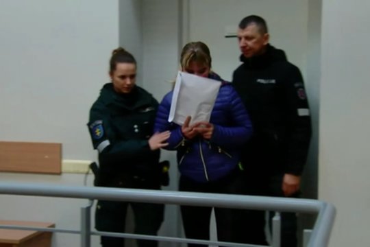 Vilkaviškio rajone sumušta 3 mėnesių mergaitė: gydoma klinikose, tėvai suimti