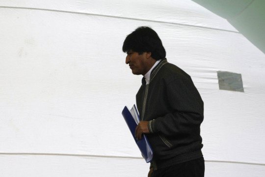 Nuverstas Bolivijos prezidentas E. Moralesas atvyko į Argentiną prašytis prieglobsčio