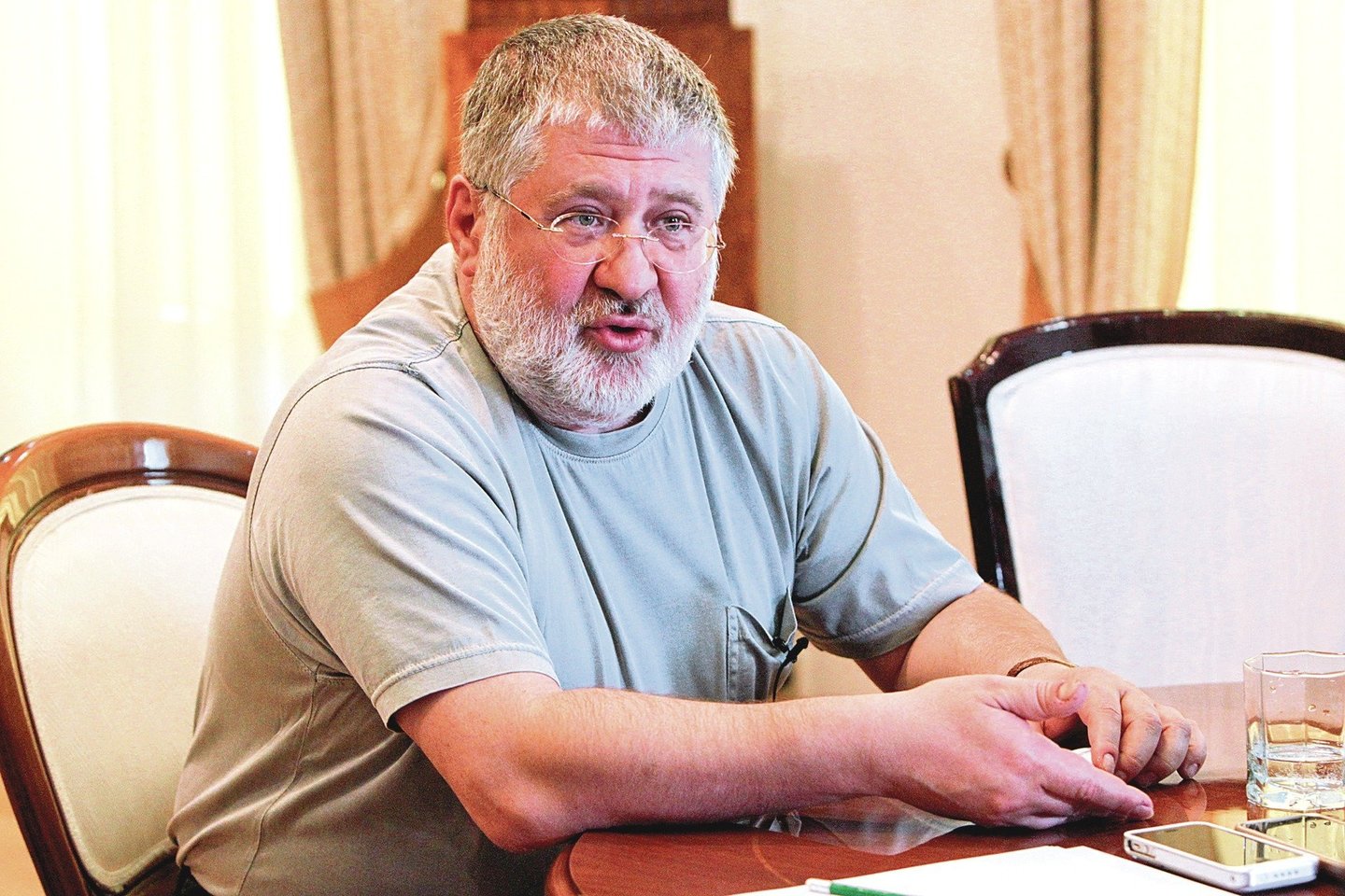 I.Kolomoiskis atrodo šiltas, bet yra ūmaus būdo, gali pažerti laviną keiksmų.<br> AFP/Scanpix nuotr.