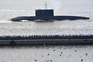 NATO stebi neįprastą Rusijos povandeninių laisvų aktyvumą