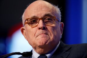 R. Giuliani atsiskaitė už kelionę į Ukrainą