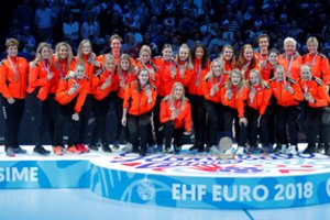 Pasaulio sporto savaitė. Istorinė Nyderlandų rankinio sėkmė ir bausmė Rusijai