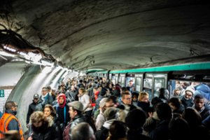 Iš pareigų traukiasi Prancūzijos pensijų komisaras