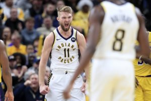 D. Sabonis galingai pamokė L. Jamesą – „Pacers“ nutraukė įspūdingą „Lakers“ pergalių seriją