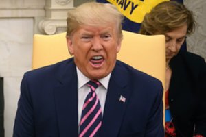 Artėjant balsavimui dėl apkaltos D. Trumpas tvirtina nepadaręs „nieko bloga“