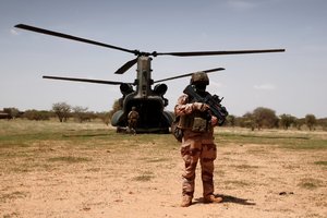 Rusijos kariuomenė išreiškė susirūpinimą dėl NATO pratybų