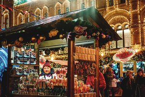 Šventine dvasia alsuojančią Maskvą pakerėjo šakočiai iš Lietuvos 