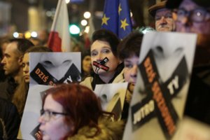 Šventėms lenkai ruošiasi „Polexit“ pranašu laikomais protestais