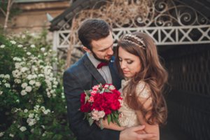 Išvyniojusi dovaną susiėmė už galvos – tokios dukters paslapties neįtarė