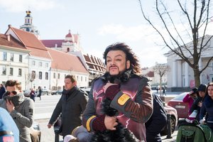 Filipas Kirkorovas skęsta skolose? Aukcione parduodami milijonų vertės dainininko apartamentai