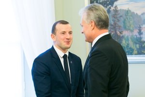 G. Nausėda susitiko su V. Sinkevičiumi – aptarta kovos su klimato kaita strategija