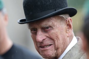 98-erių princas Philipas paguldytas į ligoninę