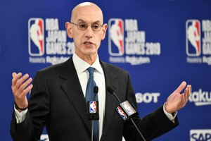 NBA vadovai lygos komandoms siūlo naujoves 2021-2022 metų sezonui