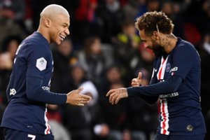 Prancūzijos lygos lyderis „Paris SG“ klubas šventė 15-ąją pergalę šį sezoną