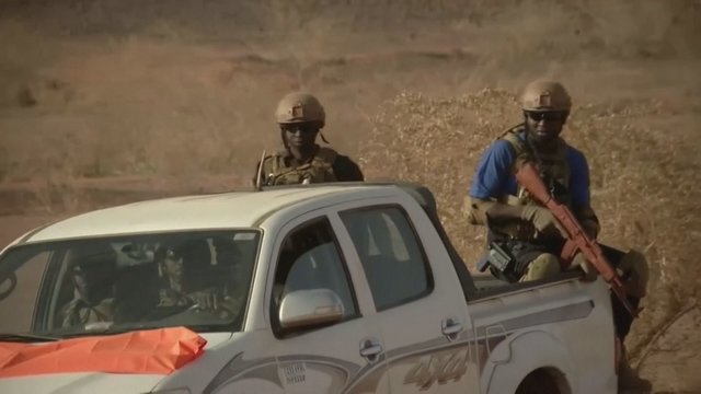 Per dvigubą ataką Burkina Fase žuvo dešimtys žmonių