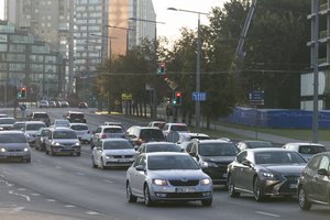 Už kompensaciją pardavus taršų automobilį bus galima įsigyti ir dviratį ar paspirtuką