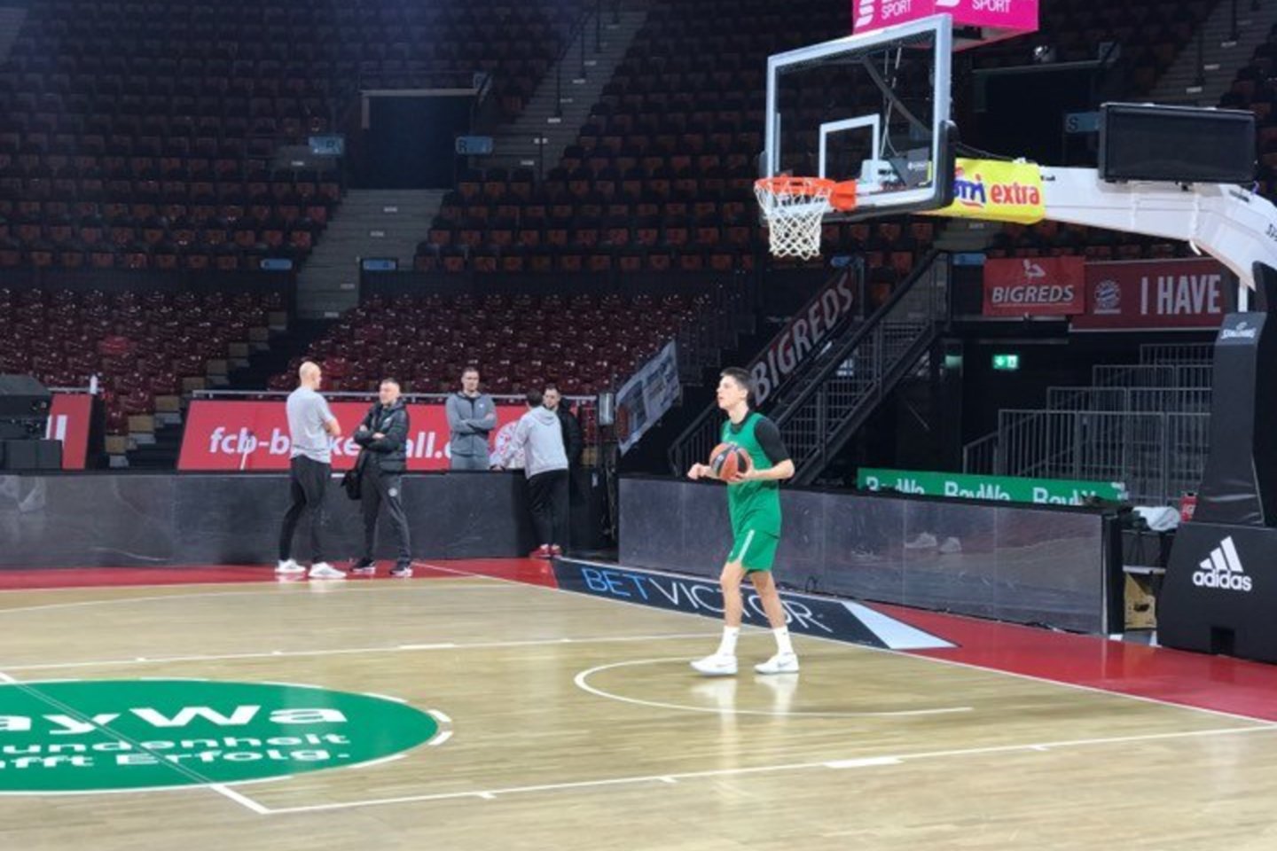 "Žalgirio" treniruotė prieš artėjančią dvikovą. Justinas Ramanauskas.<br> L.Ribako nuotr.