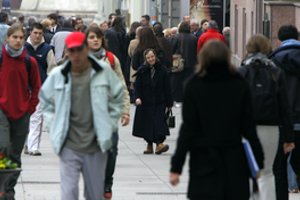 Nešventinė nuotaika: apklausa apie ekonominę gerovę apnuogino gyventojų liūdesį