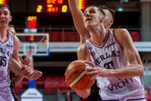 Klaipėdoje užpultas „Perlo“ lyderis Einaras Tubutis gydomas ligoninėje, lūžo žandikaulis ir akiduobė