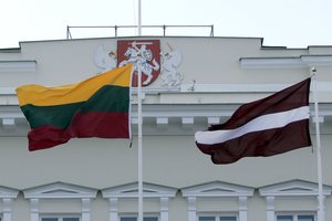 Pasirašyta sutartis dėl Lietuvos ir Latvijos dujotiekio pajėgumų didinimo projekto statybos darbų finansavimo