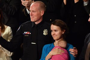 Policininkas užklupo narkotikus besileidžiančią nėščiąją: niekas nesitikėjo tokios pabaigos