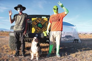 Internetą šiemet sprogdino nauji iššūkiai ir spurgą primenanti juodosios skylės nuotrauka