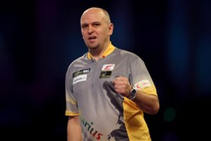 Sensacija: D. Labanauskas smiginio pasaulio čempionate iškopė į ketvirtfinalį