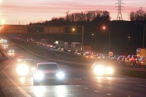 Automobilio žibintai: dažnas apie juos net nesusimąsto
