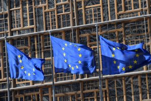 Žurnalistinis tyrimas: ES pinigai skatina migrantų gabenimo verslą