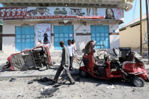 Atsakomybę dėl dešimtis gyvybių Somalyje nusinešusio išpuolio prisiėmė grupuotė „Al-Shabaab“