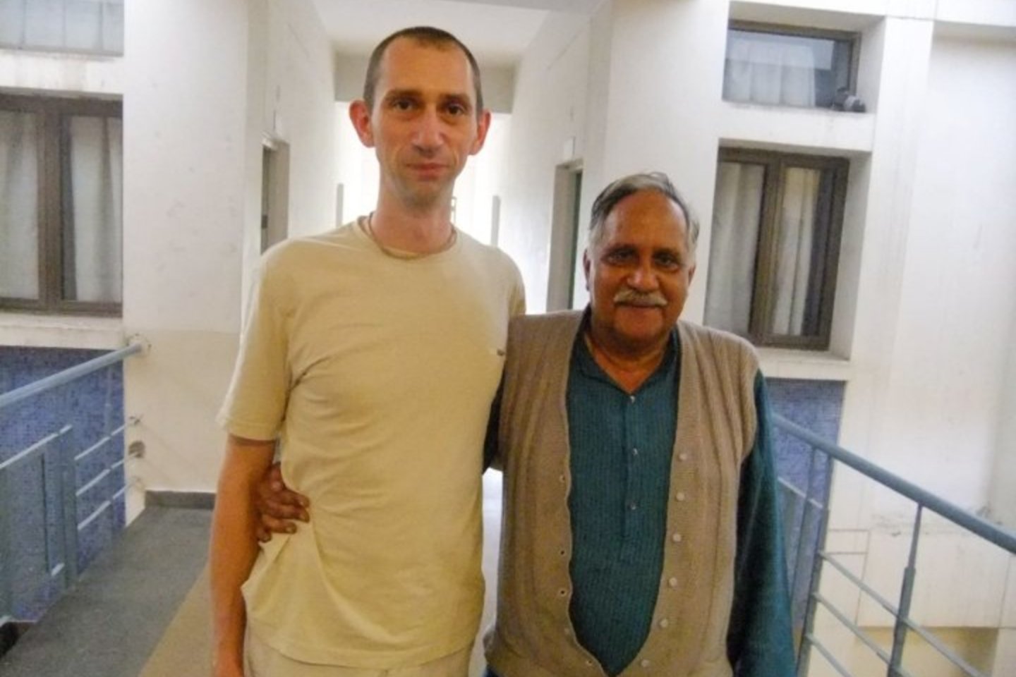  Su vienu iš astrologijos mokytojų Indijoje, Delyje.<br> Asmeninio archyvo nuotr.