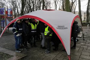 Algų negaunantys turkų statybininkai Kaune paskelbė bado streiką  