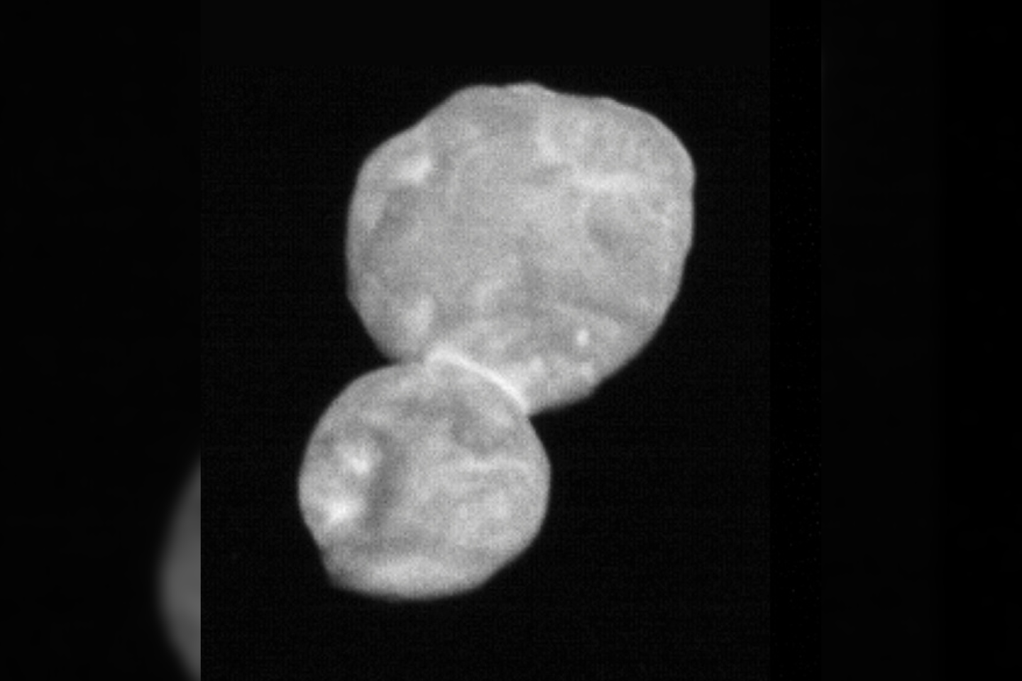  NASA zondas „New Horizons“ 2019 sausį praskrido pro tolimiausią žmonių sukurto aparato aplankytą kosminį objektą, oficialiai pavadintą 2014 MU69.<br> Reuters / Scanpix nuotr.
