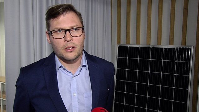 Nuo šiol daugiau lietuvių galės gauti paramą, kad taptų elektros gamintojais