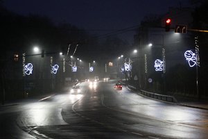 Naktį eismo sąlygas sunkins vėjas, galimas plikledis, šlapdriba